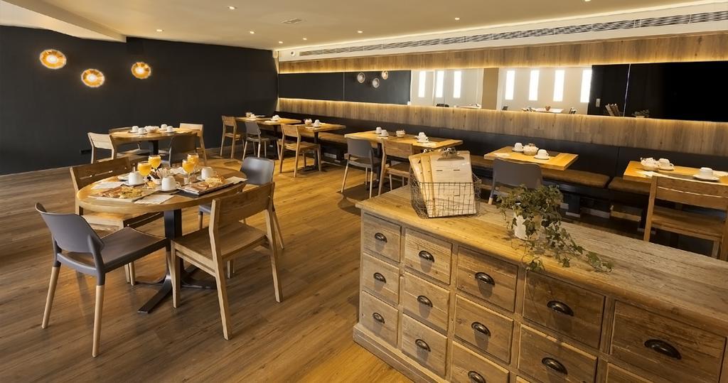 艾因萨 两条河旅馆酒店 外观 照片
